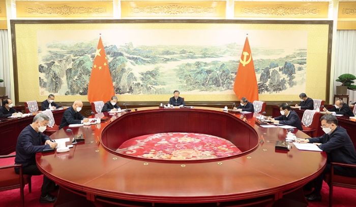 12月26日至27日，中共中央政治局召开民主生活会，中共中央总书记习近平主持会议并发表重要讲话。